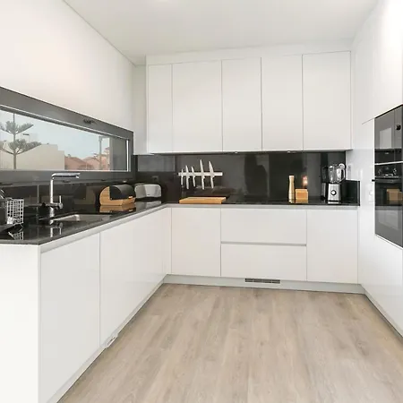 Consolacao Wave House